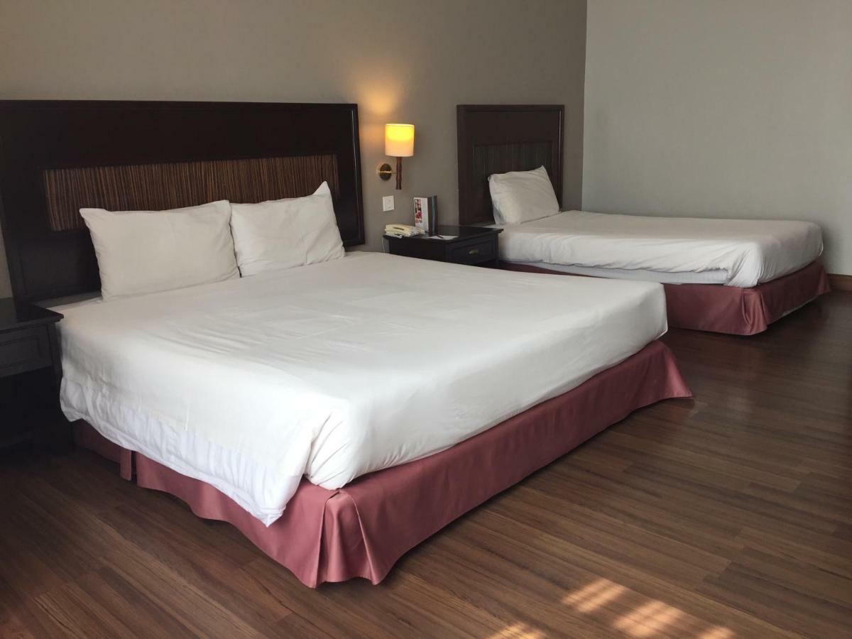Grand Kampar Hotel Екстериор снимка